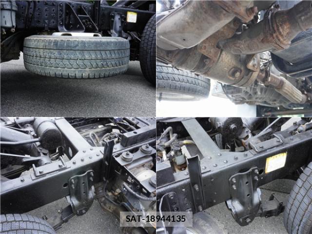 Hino DUTRO 2019-10 8854591-15