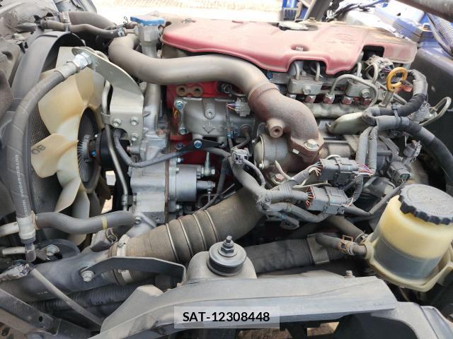 Hino DUTRO 2012 8855694-17