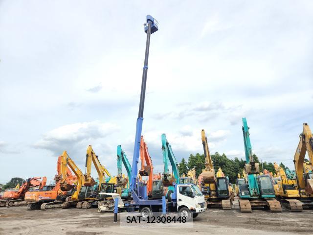 Hino DUTRO 2012 8855694-7