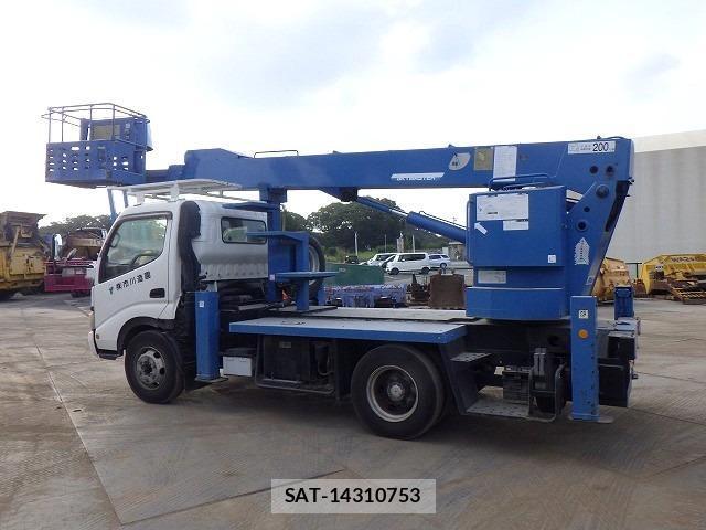 Hino DUTRO 2005 8855696-1