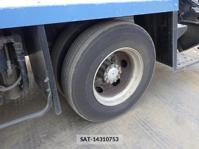Hino DUTRO 2005 8855696-19