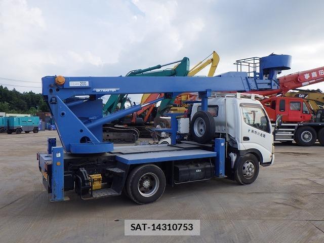 Hino DUTRO 2005 8855696-4