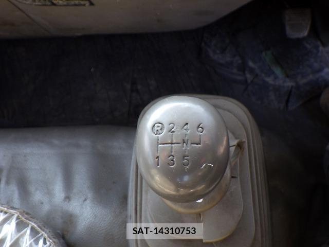 Hino DUTRO 2005 8855696-6