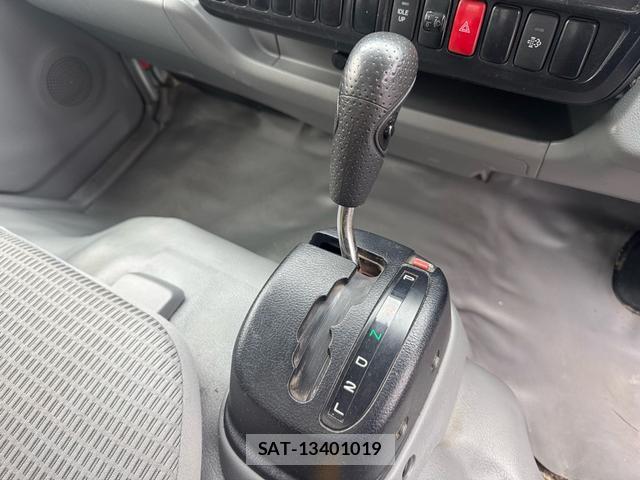 Toyota DYNA TRUCK 2017-06 8854958-11