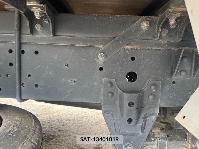 Toyota DYNA TRUCK 2017-06 8854958-15