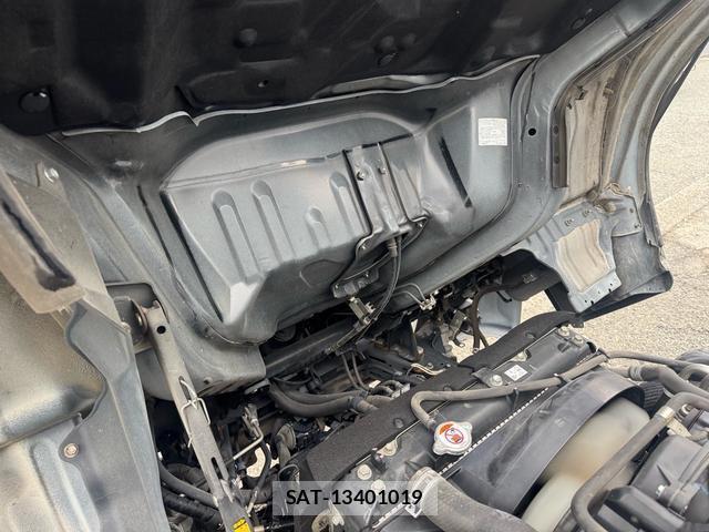 Toyota DYNA TRUCK 2017-06 8854958-19