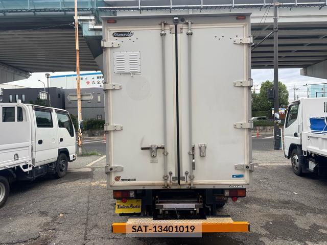 Toyota DYNA TRUCK 2017-06 8854958-3