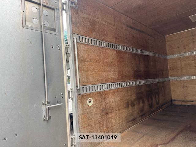 Toyota DYNA TRUCK 2017-06 8854958-6