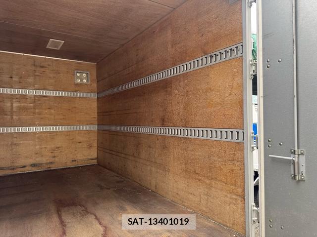 Toyota DYNA TRUCK 2017-06 8854958-7