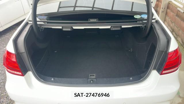 Mercedes Benz E-CLASS 2016-04 8855391-17