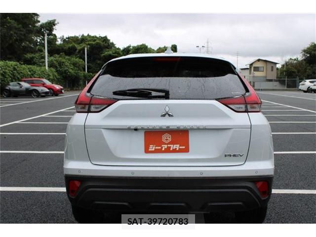 Mitsubishi ECLIPSE CROSS 2021-08 8855617-15