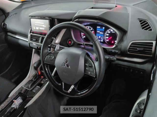 Mitsubishi ECLIPSE CROSS 2019-01 8856313-2