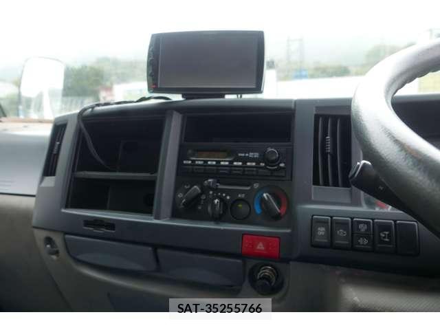 Isuzu ELF TRUCK 2012-10 8853874-12