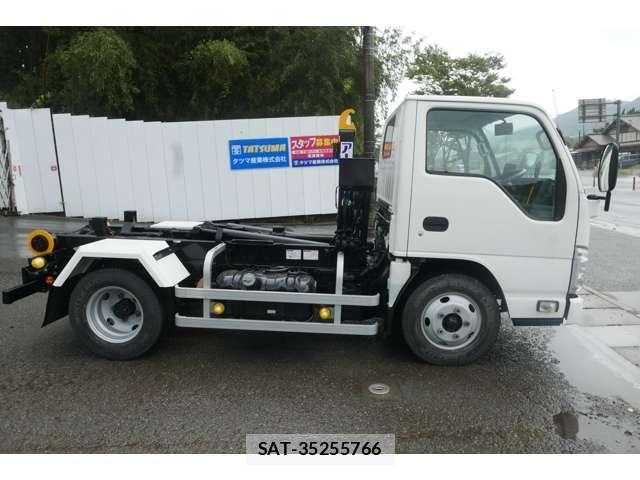 Isuzu ELF TRUCK 2012-10 8853874-3