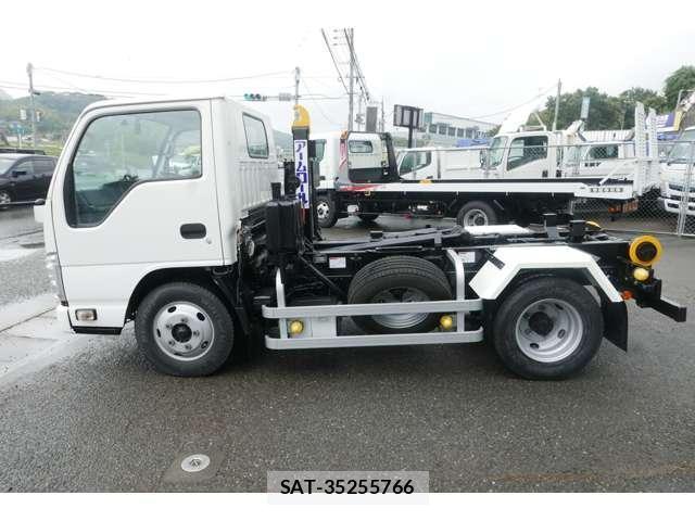 Isuzu ELF TRUCK 2012-10 8853874-4