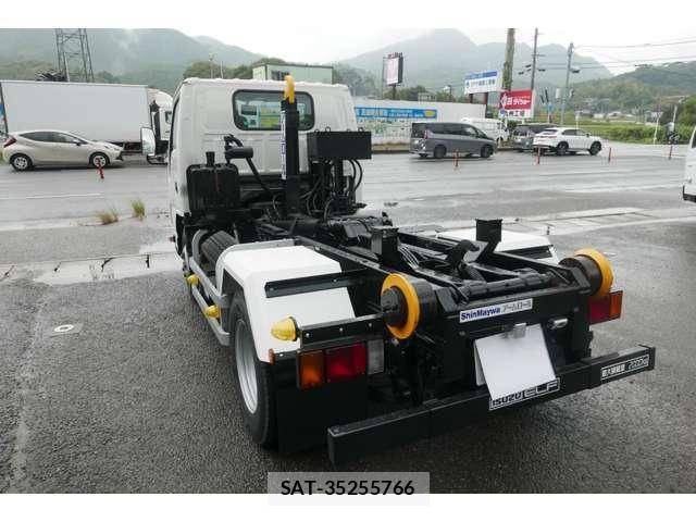 Isuzu ELF TRUCK 2012-10 8853874-7