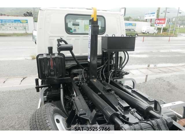 Isuzu ELF TRUCK 2012-10 8853874-8