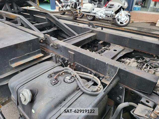 Isuzu ELF TRUCK 2008-01 8854234-7