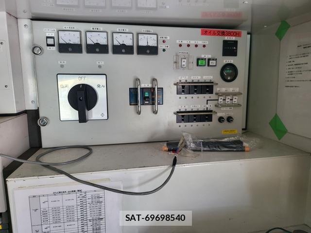 Isuzu ELF TRUCK 2008-04 8854238-11