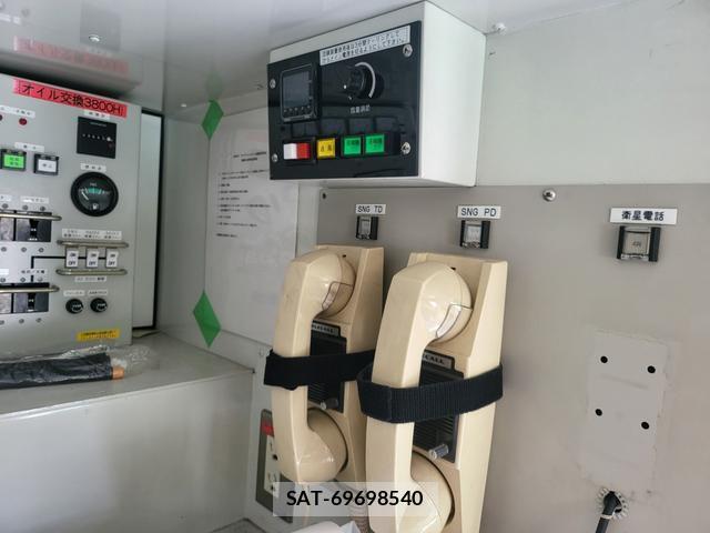 Isuzu ELF TRUCK 2008-04 8854238-12