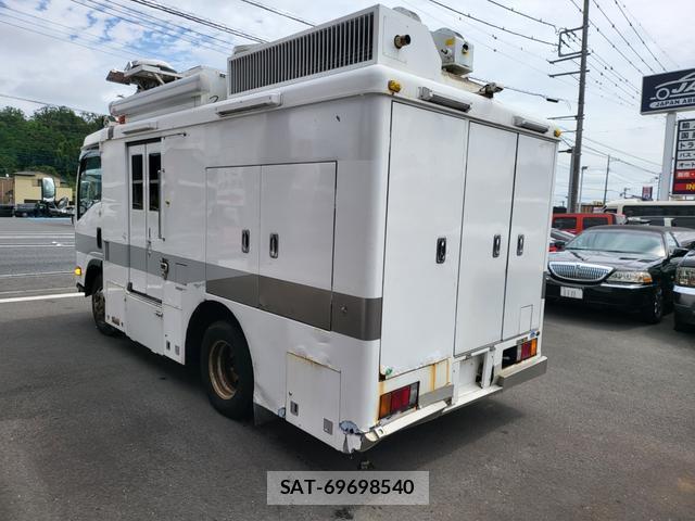 Isuzu ELF TRUCK 2008-04 8854238-6
