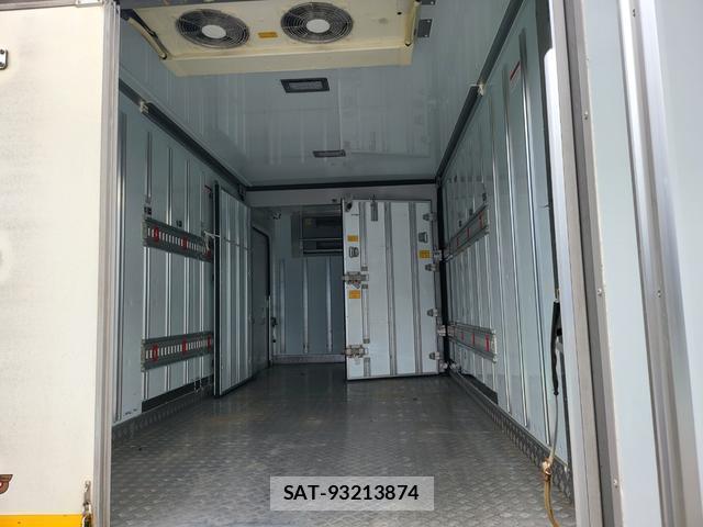 Isuzu ELF TRUCK 2019-07 8854241-12