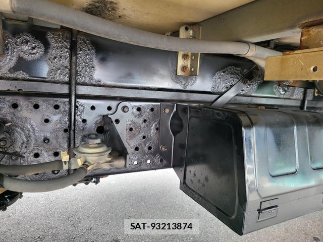 Isuzu ELF TRUCK 2019-07 8854241-17
