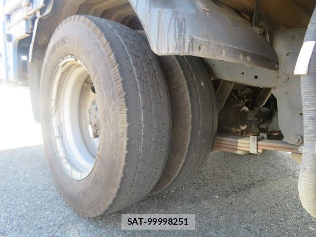 Isuzu ELF TRUCK 2020-12 8854592-7