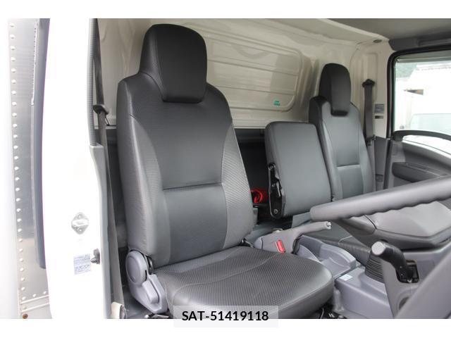 Isuzu ELF TRUCK 2018-07 8854862-10