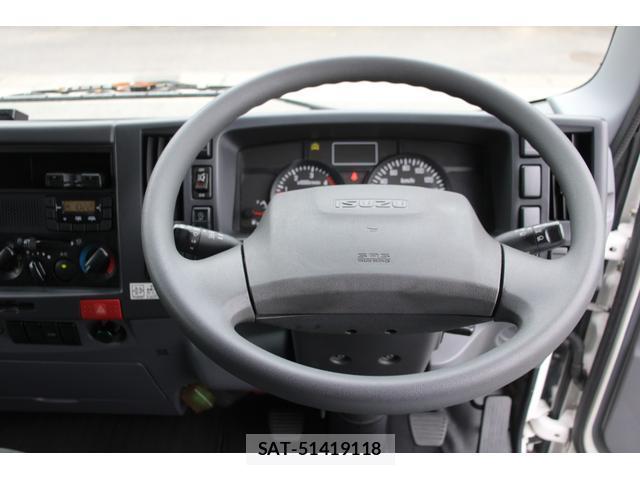 Isuzu ELF TRUCK 2018-07 8854862-18