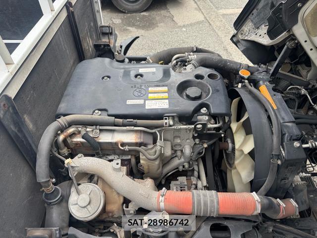 Isuzu ELF TRUCK 2014-05 8854957-13
