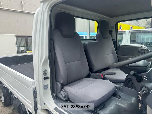 Isuzu ELF TRUCK 2014-05 8854957-3