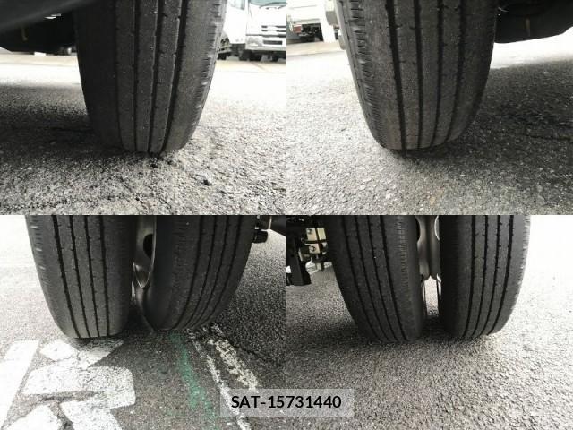Isuzu ELF TRUCK 2025-02 8855271-17
