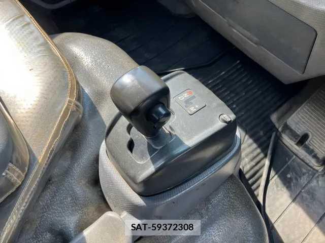 Isuzu ELF TRUCK 2011 8855692-6