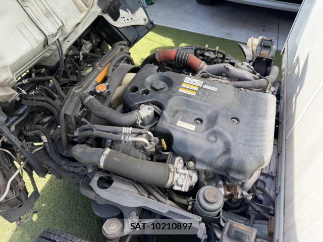 Isuzu ELF TRUCK 2013-12 8856742-17