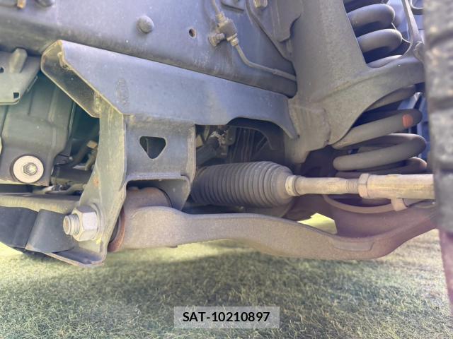 Isuzu ELF TRUCK 2013-12 8856742-18