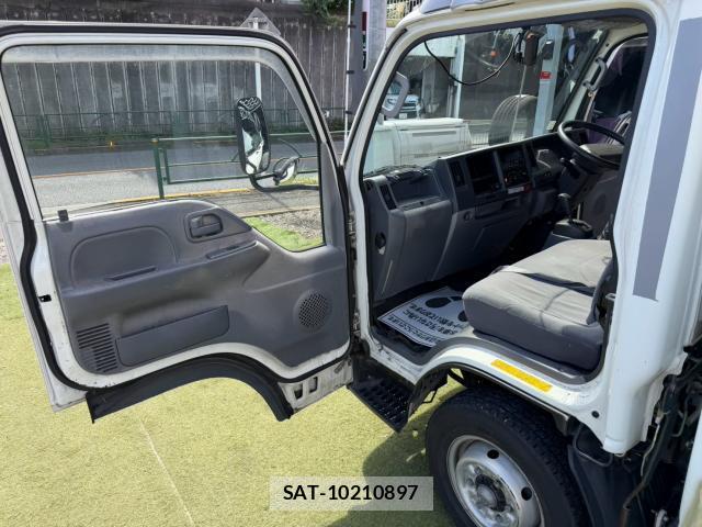 Isuzu ELF TRUCK 2013-12 8856742-6