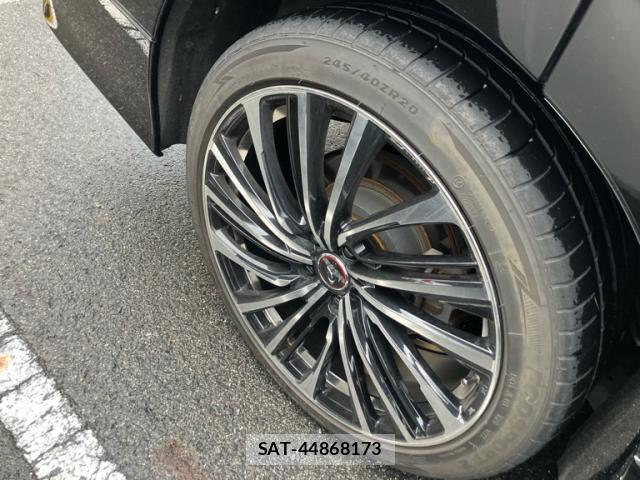 Nissan ELGRAND 2018-08 8854529-2