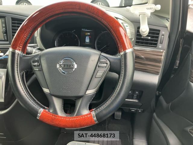 Nissan ELGRAND 2018-08 8854529-6