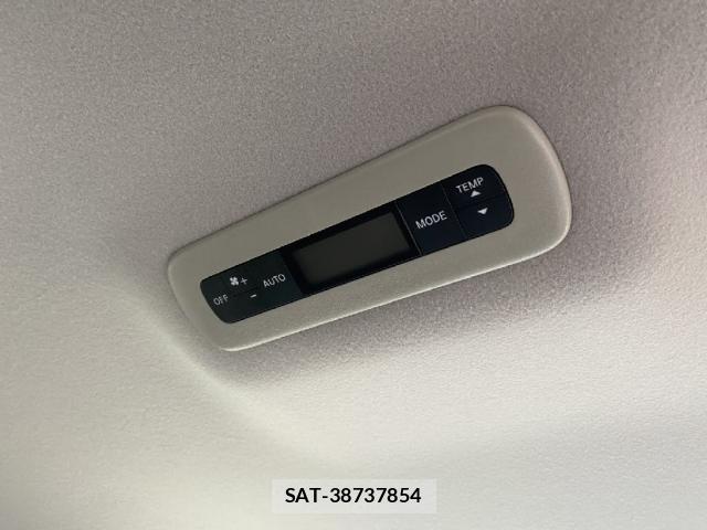 Nissan ELGRAND 2019-08 8854770-19