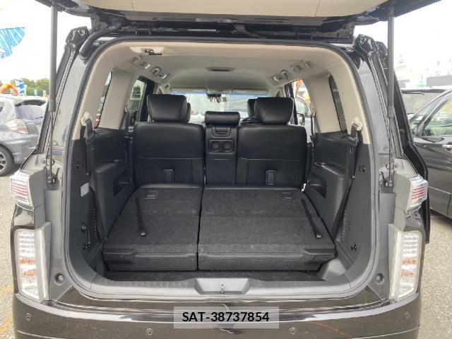 Nissan ELGRAND 2019-08 8854770-6