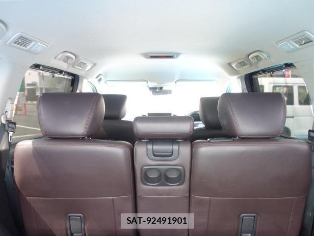 Nissan ELGRAND 2021-12 8856090-15