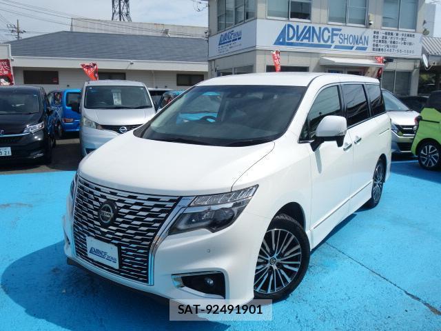 Nissan ELGRAND 2021-12 8856090-9