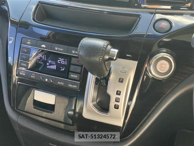 Nissan ELGRAND 2014-01 8857044-11