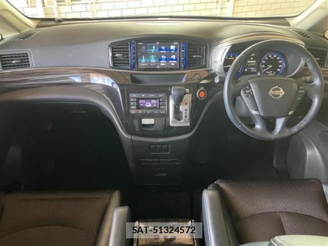 Nissan ELGRAND 2014-01 8857044-3