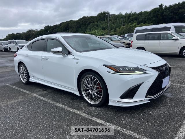 Lexus ES 2019-08 8854658-0