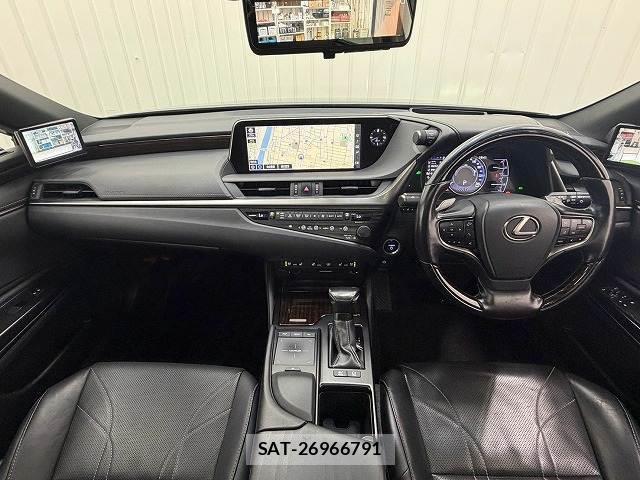 Lexus ES 2019-12 8855090-1