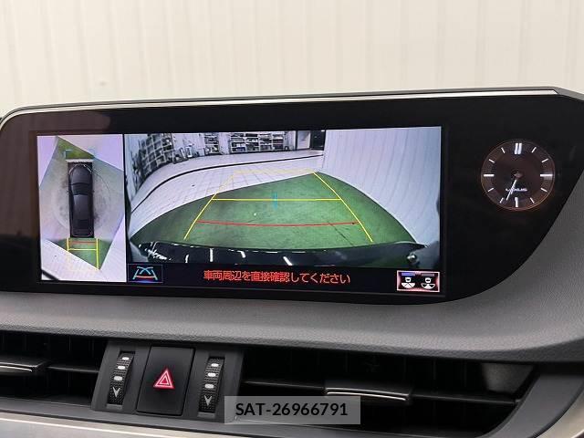 Lexus ES 2019-12 8855090-3