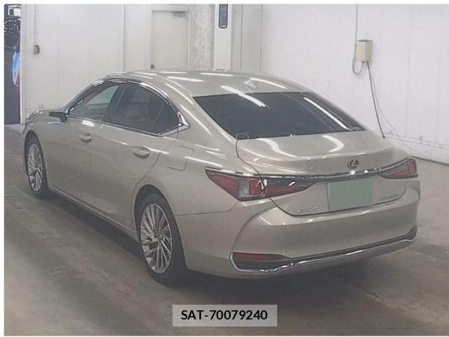 Lexus ES 2019-05 8856649-4