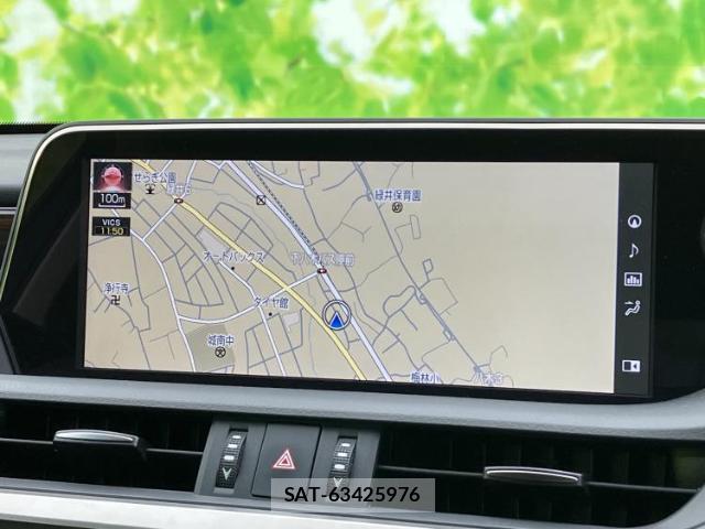 Lexus ES 2019-10 8856864-9